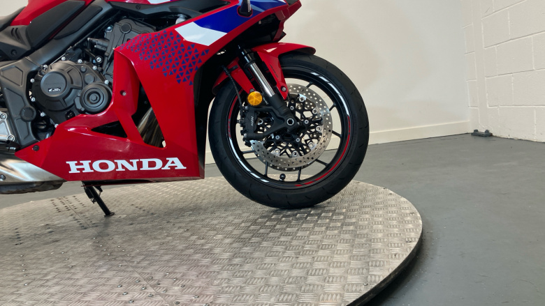 Honda CBR650R E-Clutch (24MY)